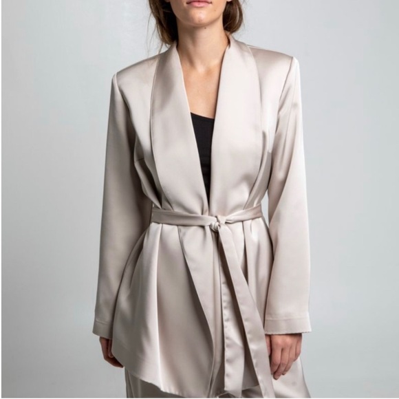 L'Agence Everly Shawl Wrap Blazer - Picture 1 of 12